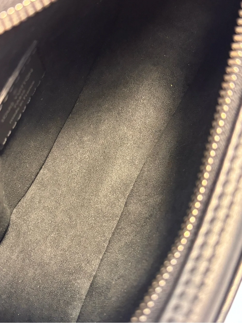 Louis Vuitton excellent chain